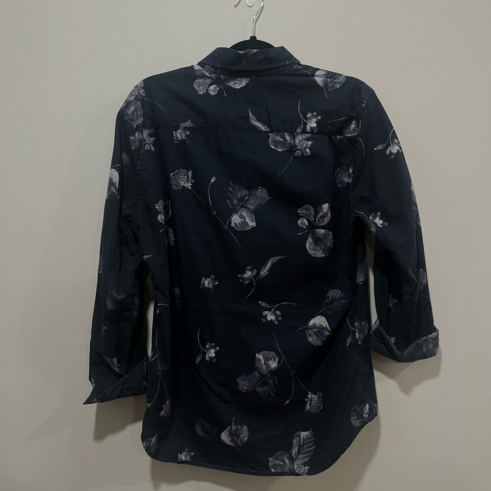 Club Monaco Button Down